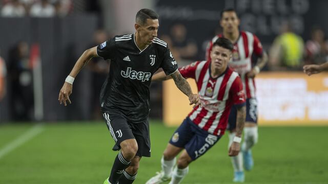 La Juventus le propinó una dura derrota al Club Chivas en Las Vegas.