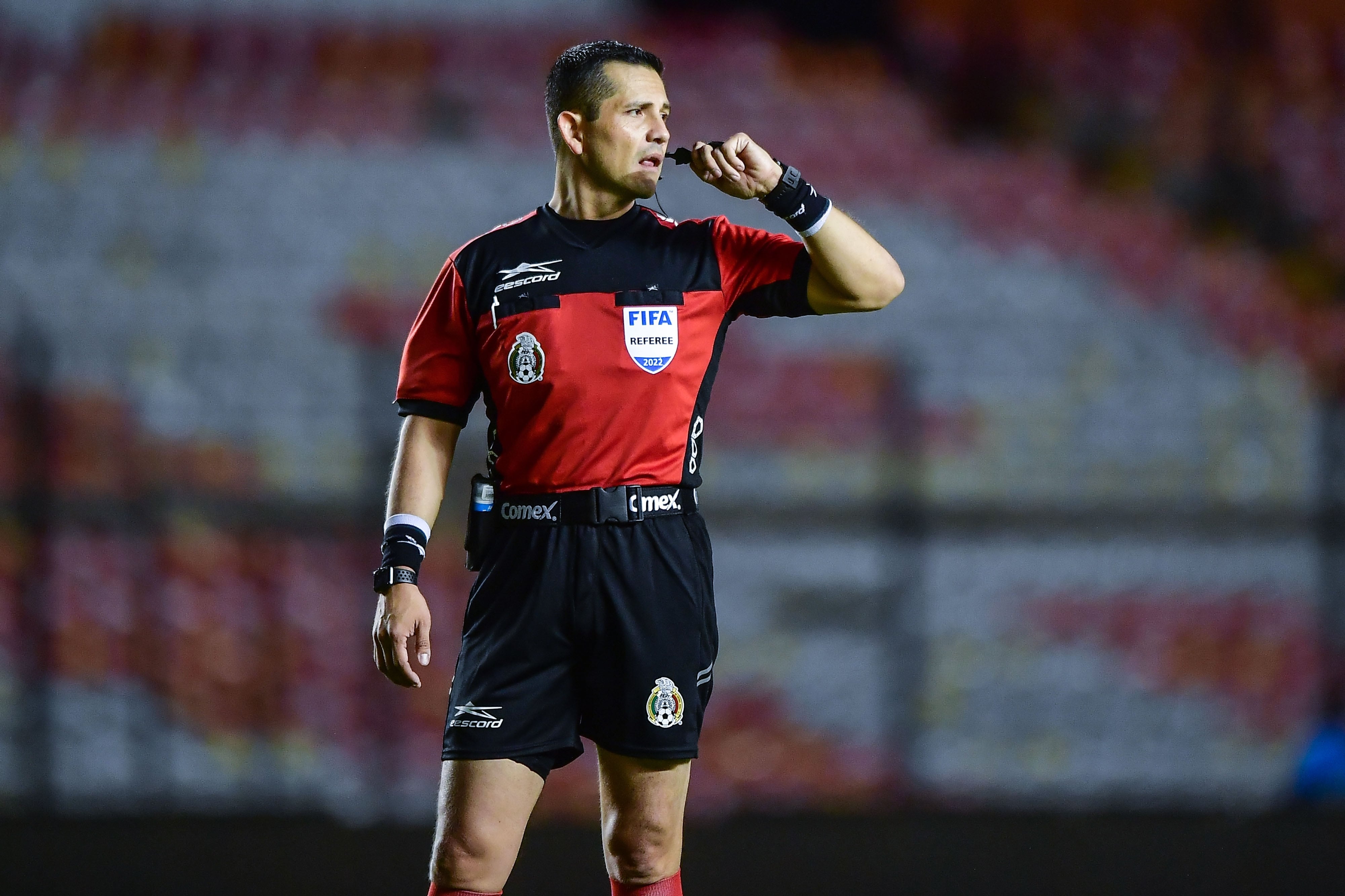 Diego Montaño, árbitro de la Liga MX