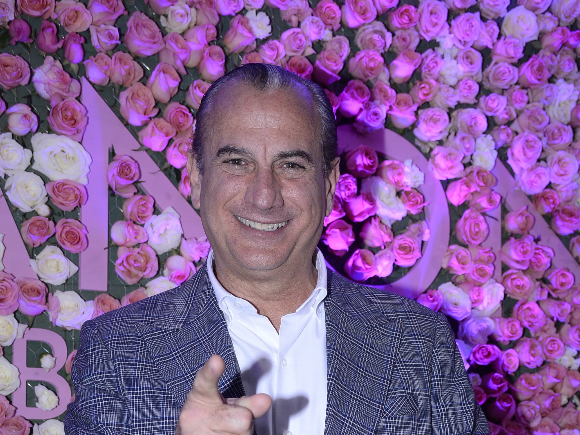 Patricio Cabezut, conductor.