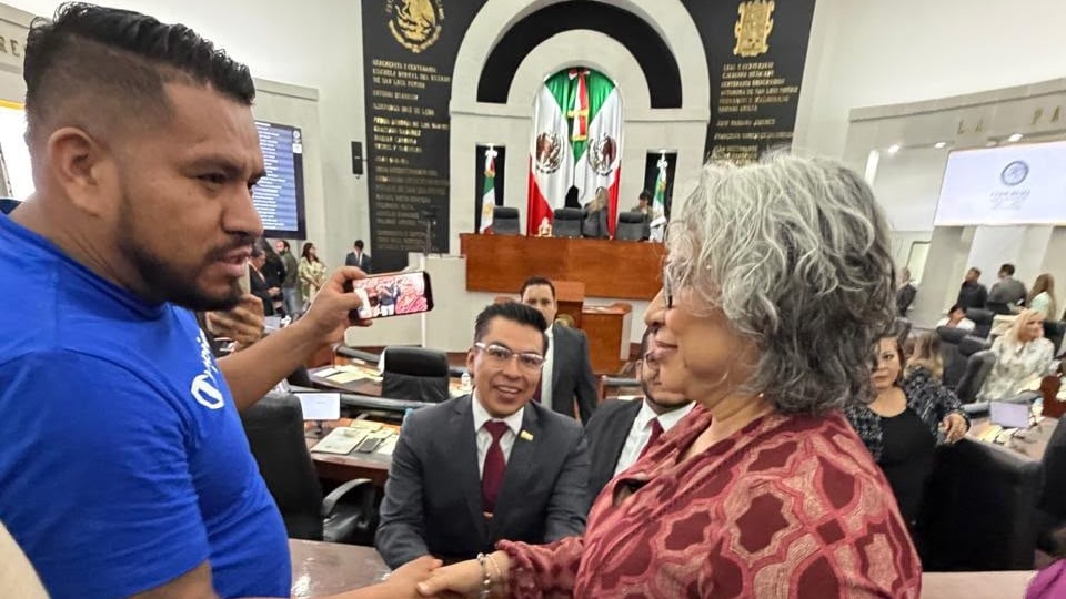 Agreden a Rita Ozalia Rodríguez durante informe del Congreso de San Luis Potosí; esto se sabe