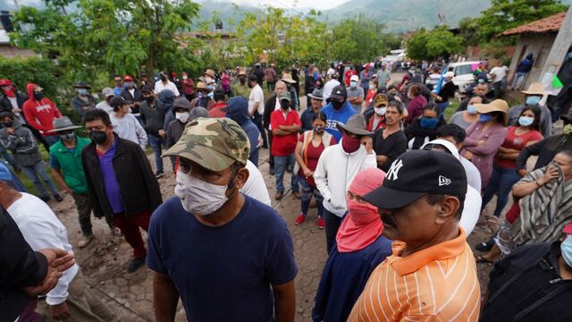 Pobladores de Aguililla, Michoacán