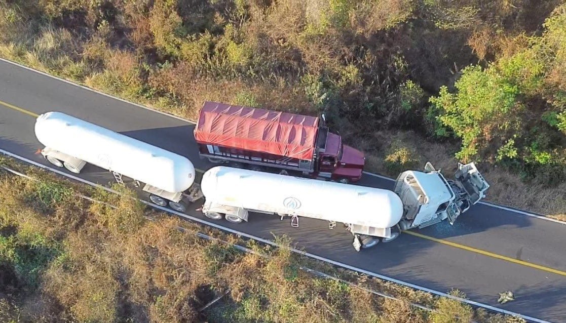 Bloqueo en carretera a Mazatlán