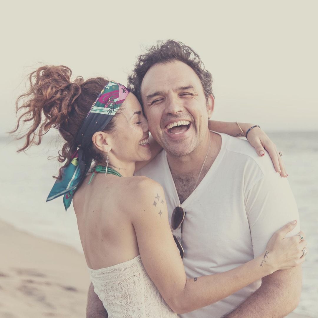 Bárbara Mori y Fernando Rovzar