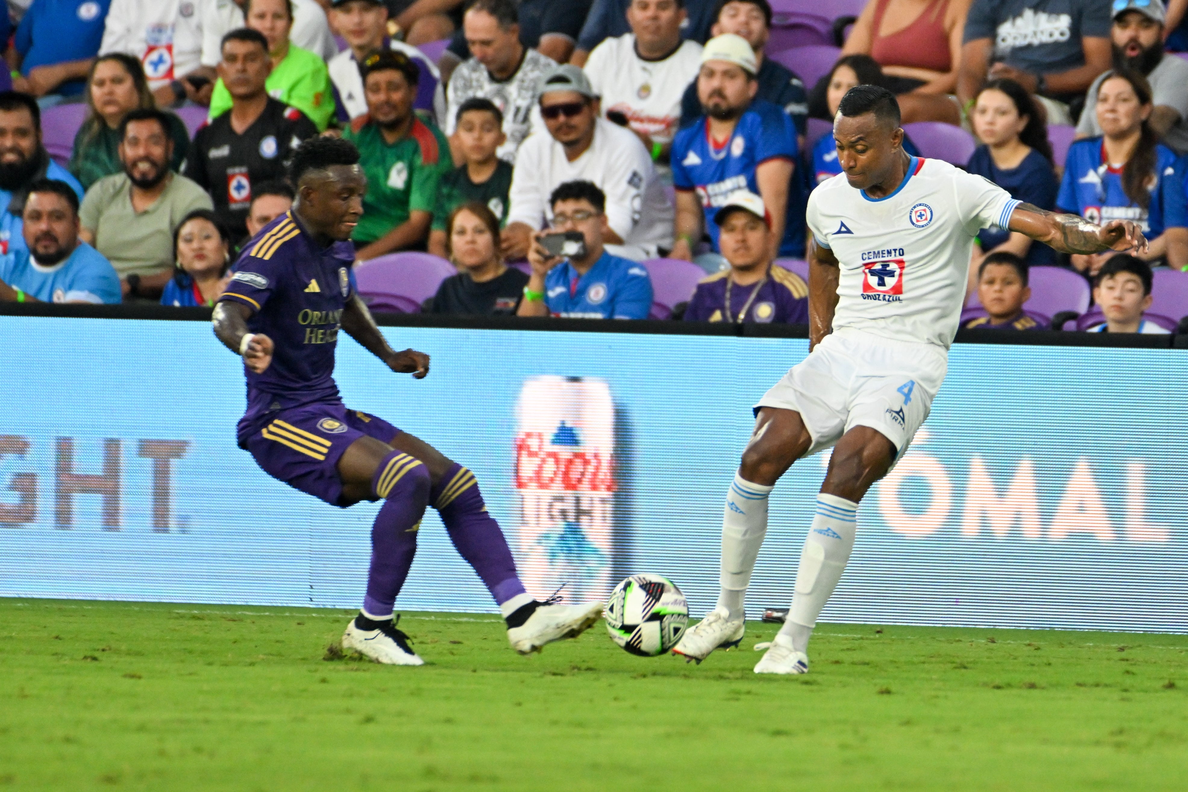 Cruz Azul vs Orlando City en la Leagues Cup.