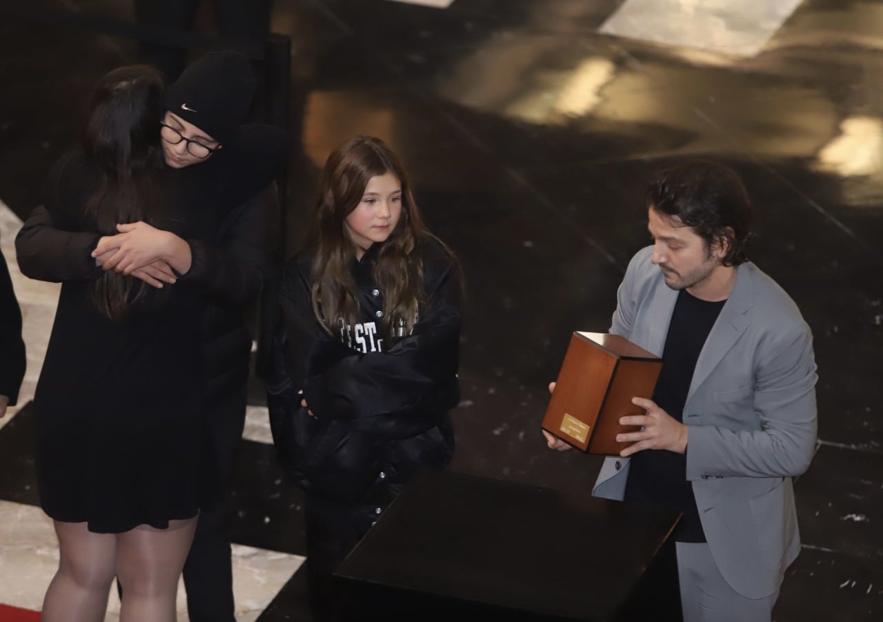 Diego Luna se despide se su padre