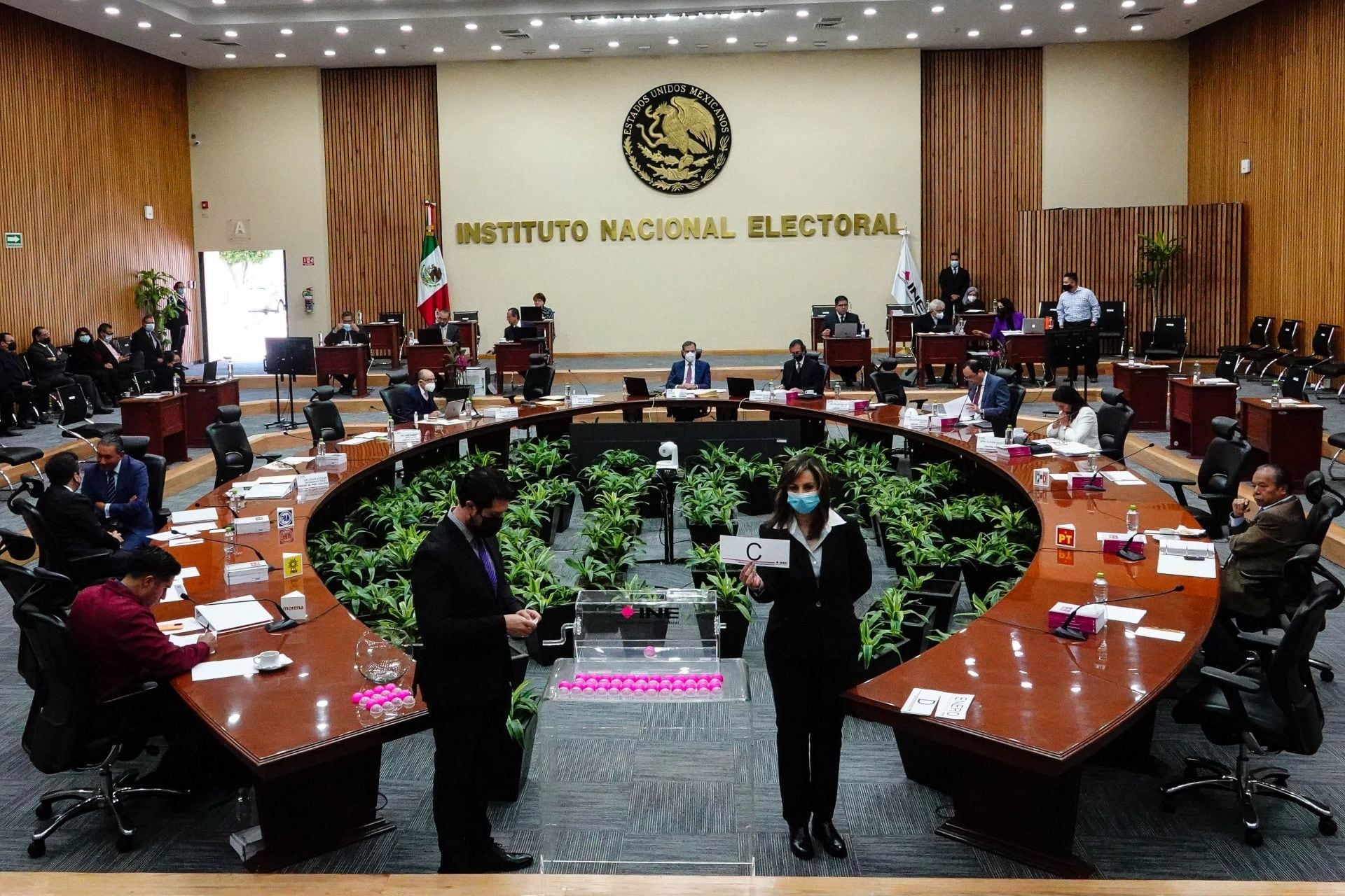 Sesión extraordinaria del consejo del Instituto Nacional Electoral