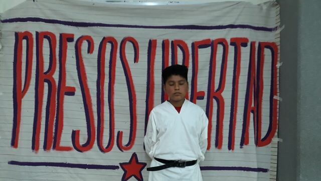 Hijo de Mariano Pérez Velasco.