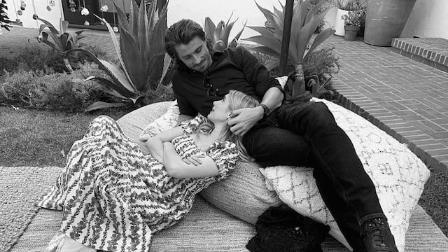 Emma Roberts y Garrett Hedlund