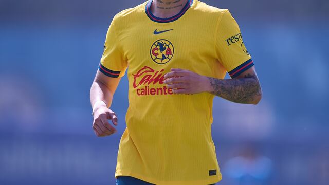 Kevin Álvarez con América