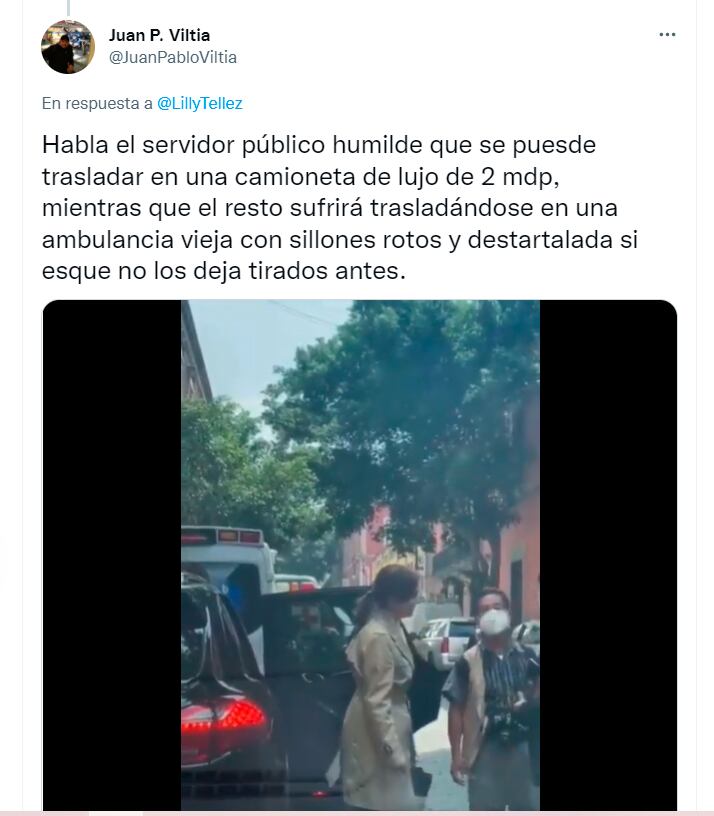 Tuit de critica hacia Lilly Téllez