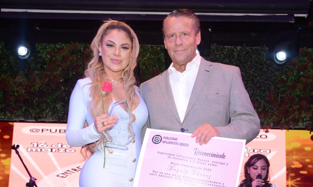Magaly Chávez y Alfredo Adame