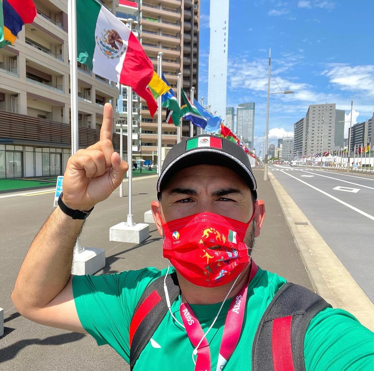Adrián González
