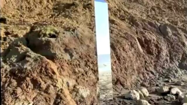 Monolito de metal, Isla de Wight