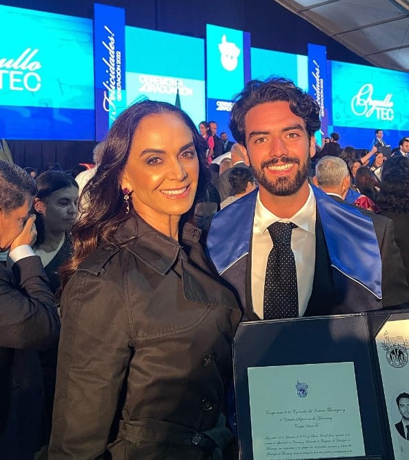 Simón Charaf Jones, hijo de Lupita Jones