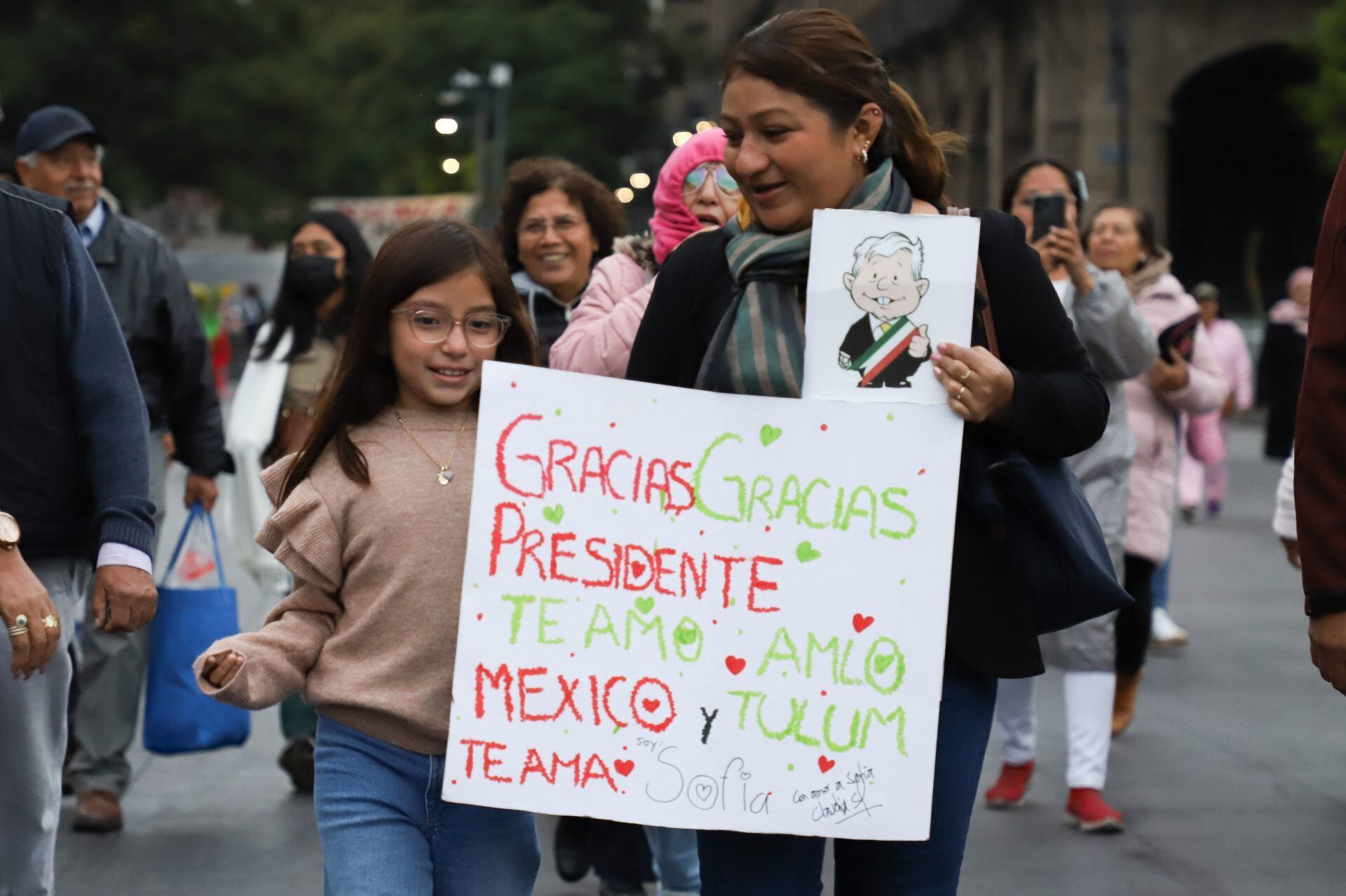 AMLO último día como presidente de México; fiesta en el Zócalo
