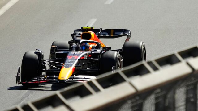 Checo Pérez sigue triunfando: sube al podio en el GP de Azerbaiyán