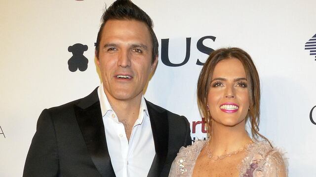 Billy Rovzar y Claudia Álvarez