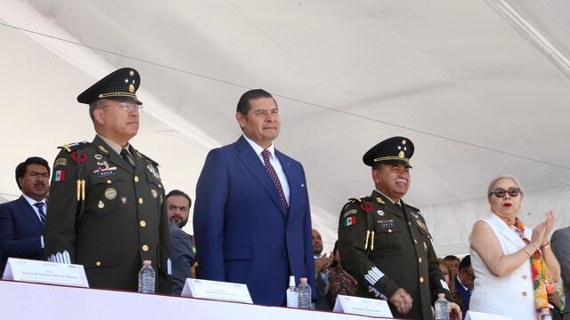 Alejandro Armenta encabeza escenificación de la Batalla del 5 de Mayo