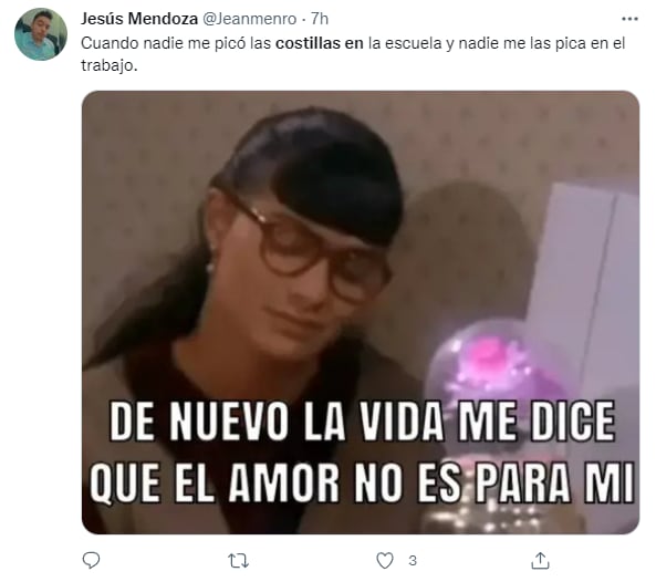 Meme de la gente que pica costillas en el trabajo