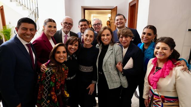 Rubén Rocha celebra 108 aniversario de la Constitución
