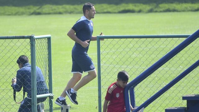 Aguilar en el entrenamiento de Cruz Azul