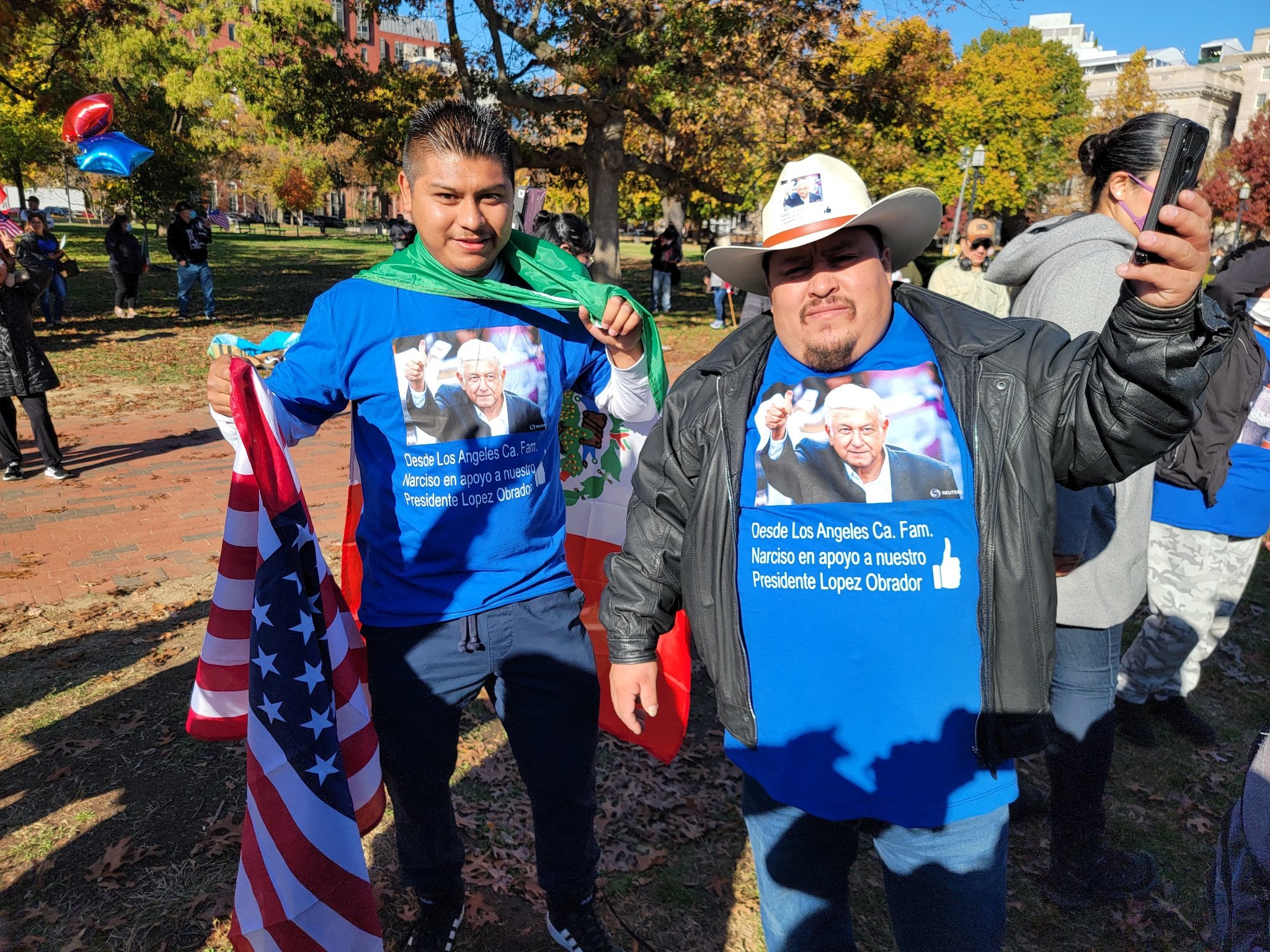 Piden a AMLO abogar por reforma migratoria en Estados Unidos