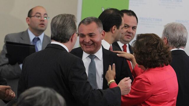 La hermana y la esposa de Genaro García Luna están en la mira de la UIF por sus cuentas bancarias