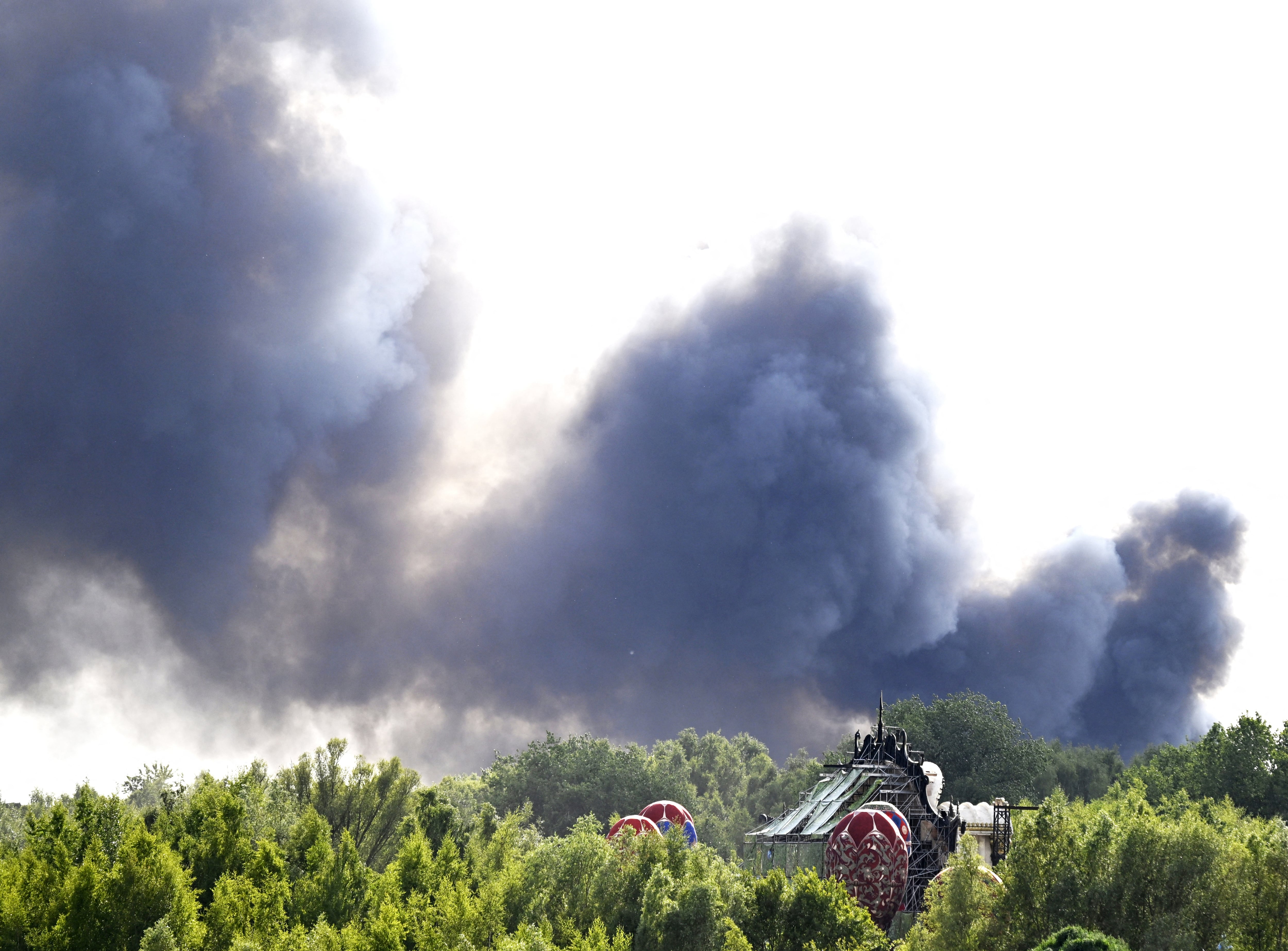 Incendio en Tomorrowland 2025