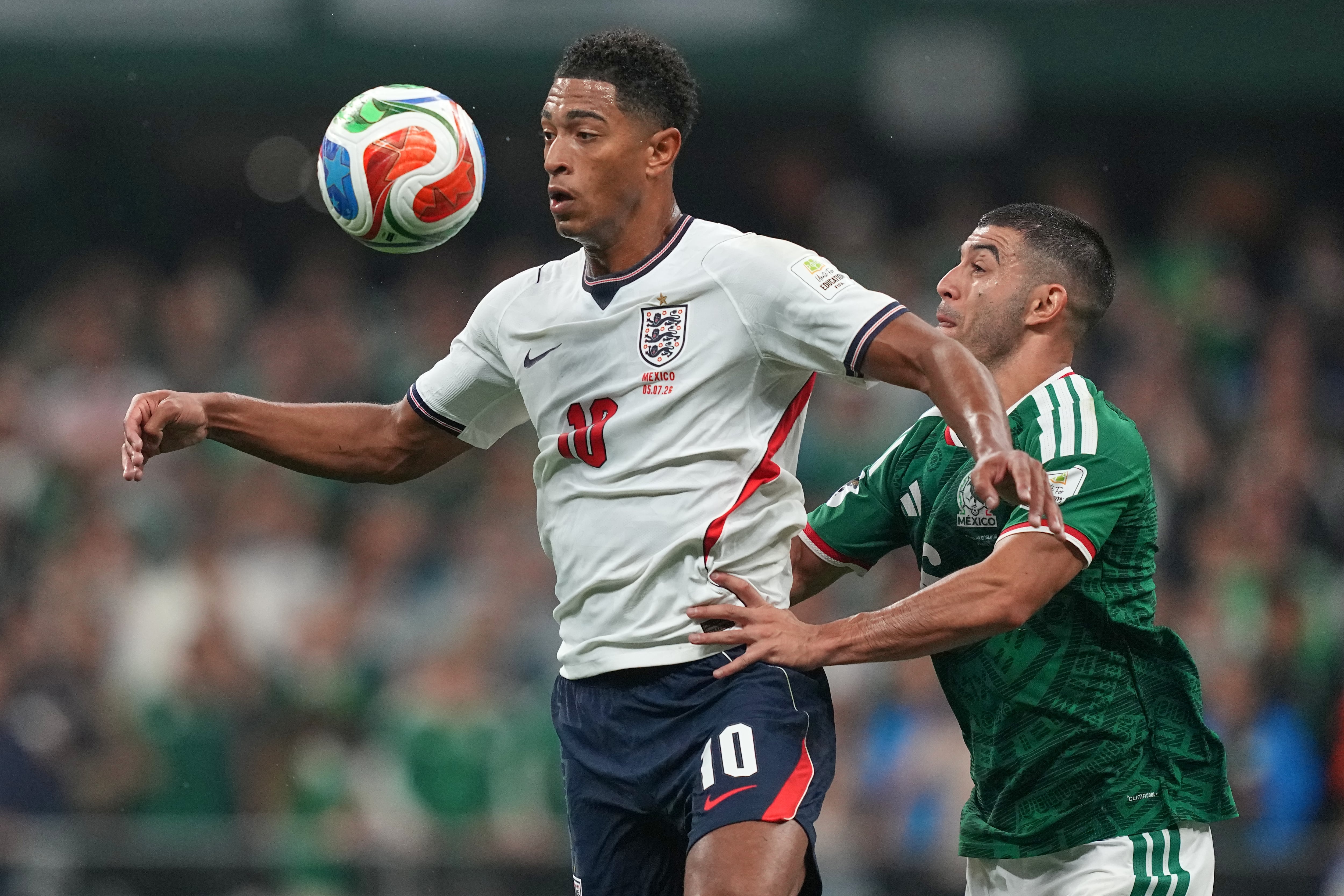 "Juegan con mucho corazón": Jude Bellingham reconoce a Erik Lira tras el México vs Inglaterra