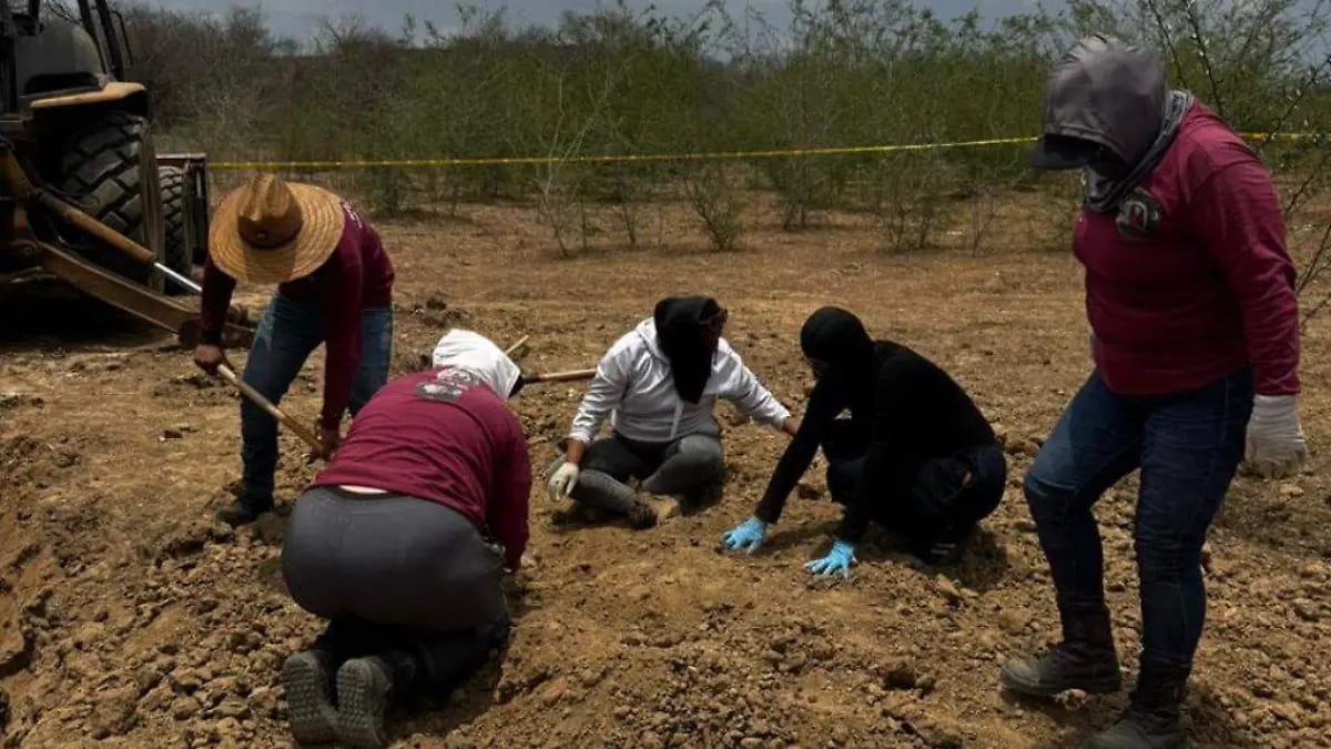 Localizan a dos hermanos de Querétaro en una fosa clandestina en Sinaloa