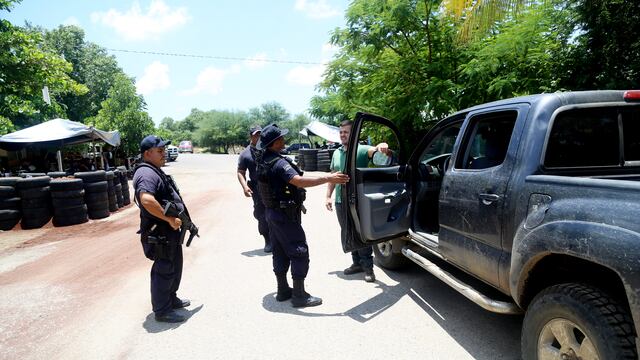 Policía de Tepalcatepec