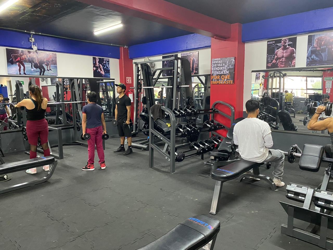 Semper, gimnasio en Cuautitlán Izcalli