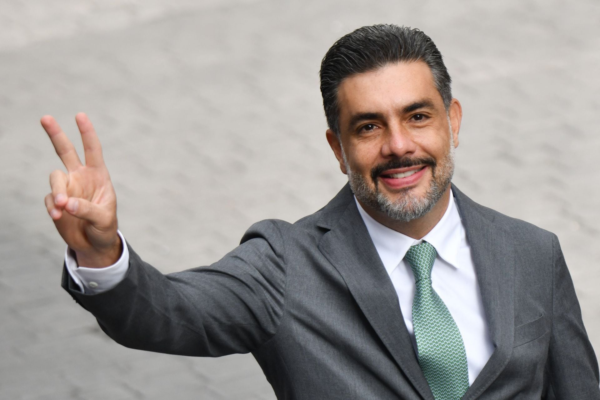 Jesús Sesma presentó a grupos de personas conocidos como “guardianes verdes” que estarán cerca de los ciudadanos