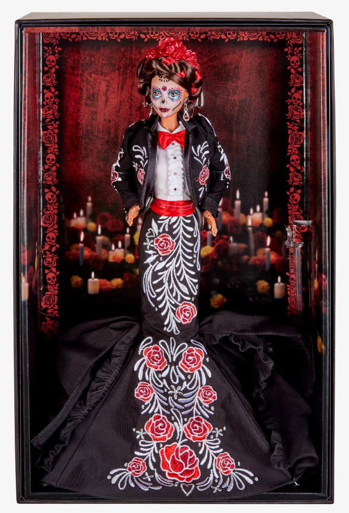 Barbie Día de Muertos, diseñada por Benito Santos