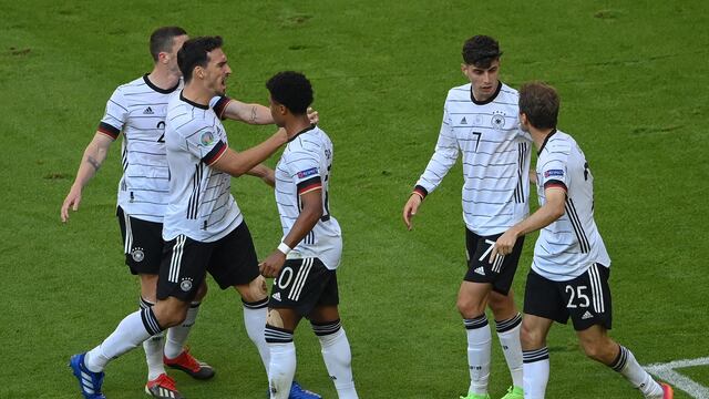 Alemania celebra gol en la UEFA Euro 2021