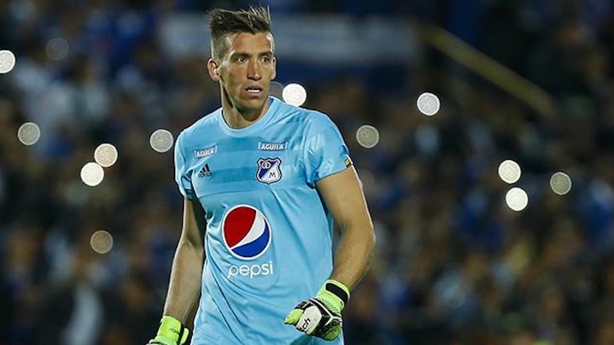 Vikonis llegaría para pelearle la titularidad a 'Moi'