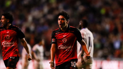 Gilberto Mora brilla en triunfo de Tijuana sobre Cruz Azul