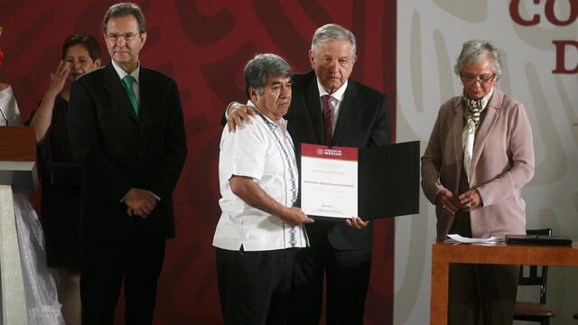 Andrés Manuel López Obrador. Invitación.