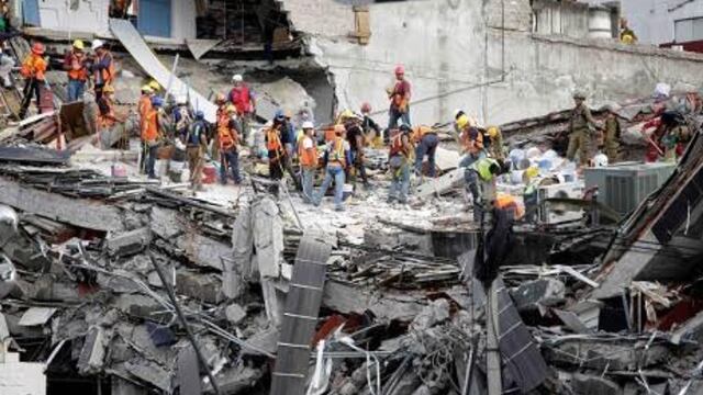 Los planteamientos de los propios partidos empezaron a emerger, como la de Andrés Manuel López Obrador de Morena.