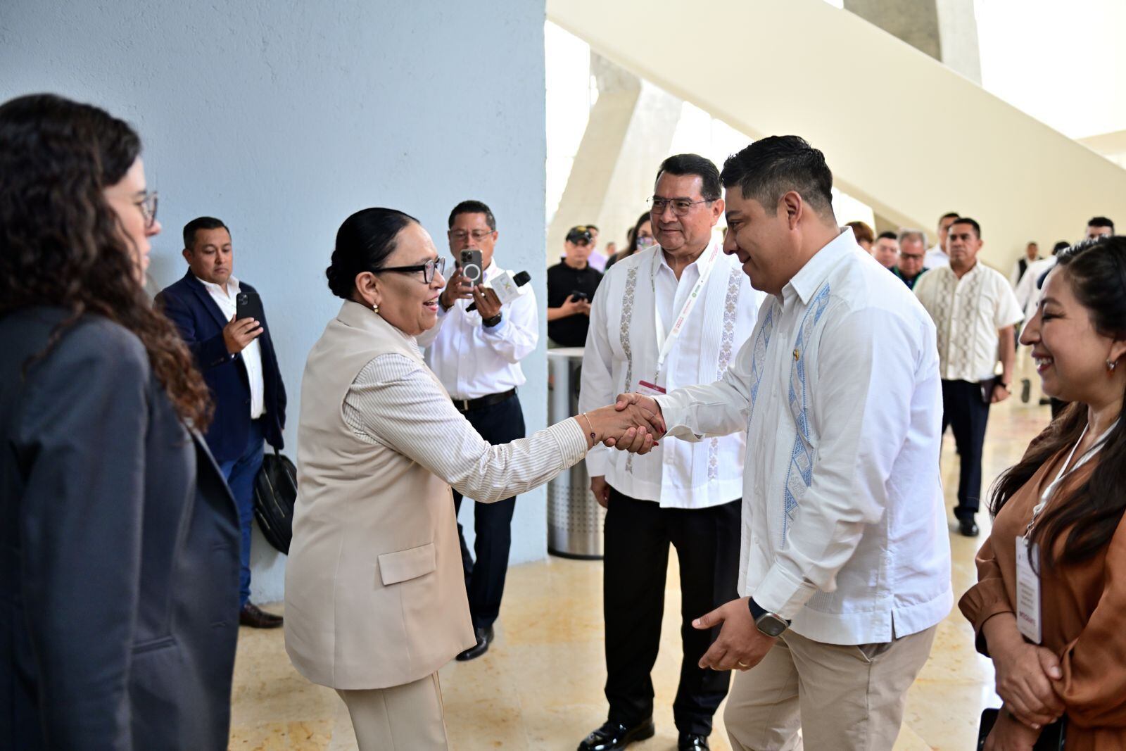 Rosa Icela Rodríguez Velázquez reconoció el trabajo de Ricardo Gallardo en materia de seguridad para San Luis Potosí