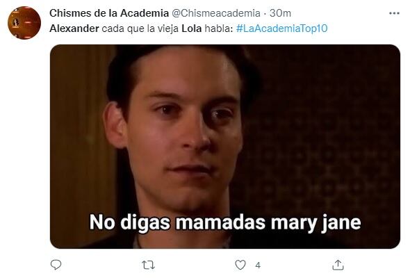 Memes pelea entre Alexander Acha y Lolita Cortés