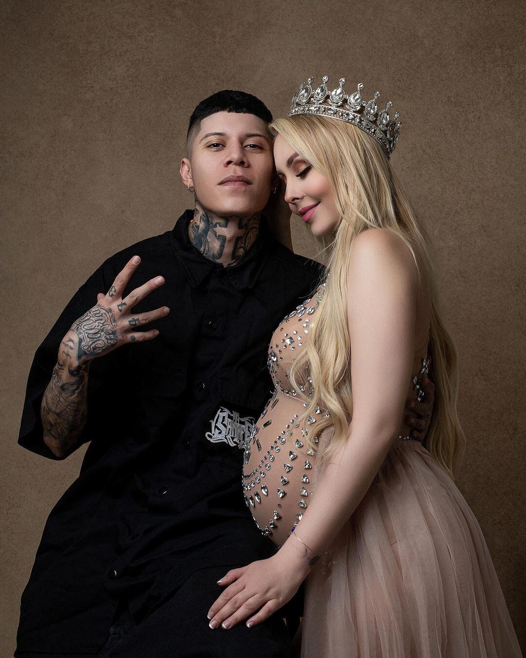 Maya Nazor y Santa Fe Klan