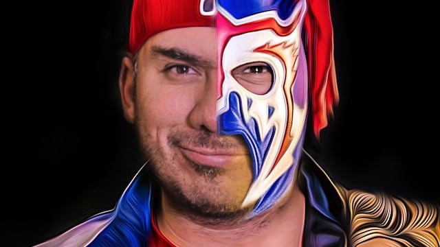 Alex Montiel como el Escorpión Dorado