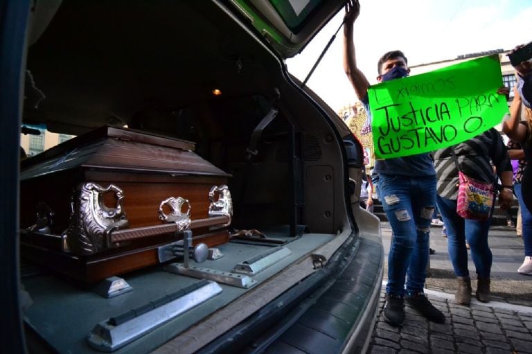 CEDH responsabiliza al SSP de Veracruz por muertes de Carlos Navarro y Gustavo Ortiz