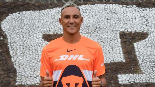 Keylor Navas se queda en Pumas tras renovar su contrato