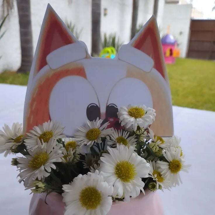 Ideas de un centro de mesa de Bluey para el Día de las Madres