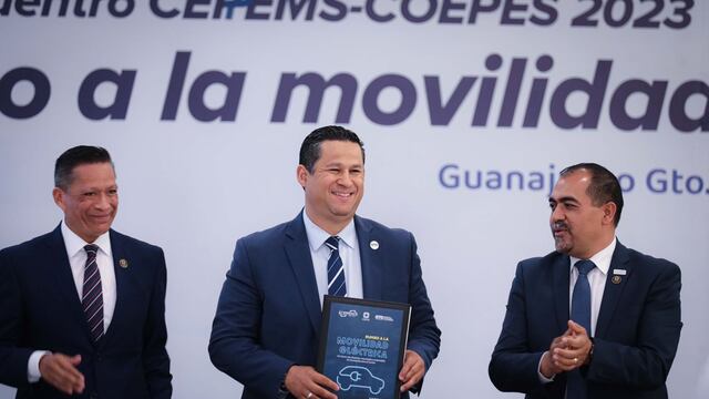 Diego Sinhue Rodríguez