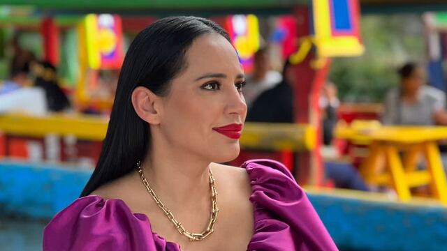 Sandra Cuevas con collar Tiffany