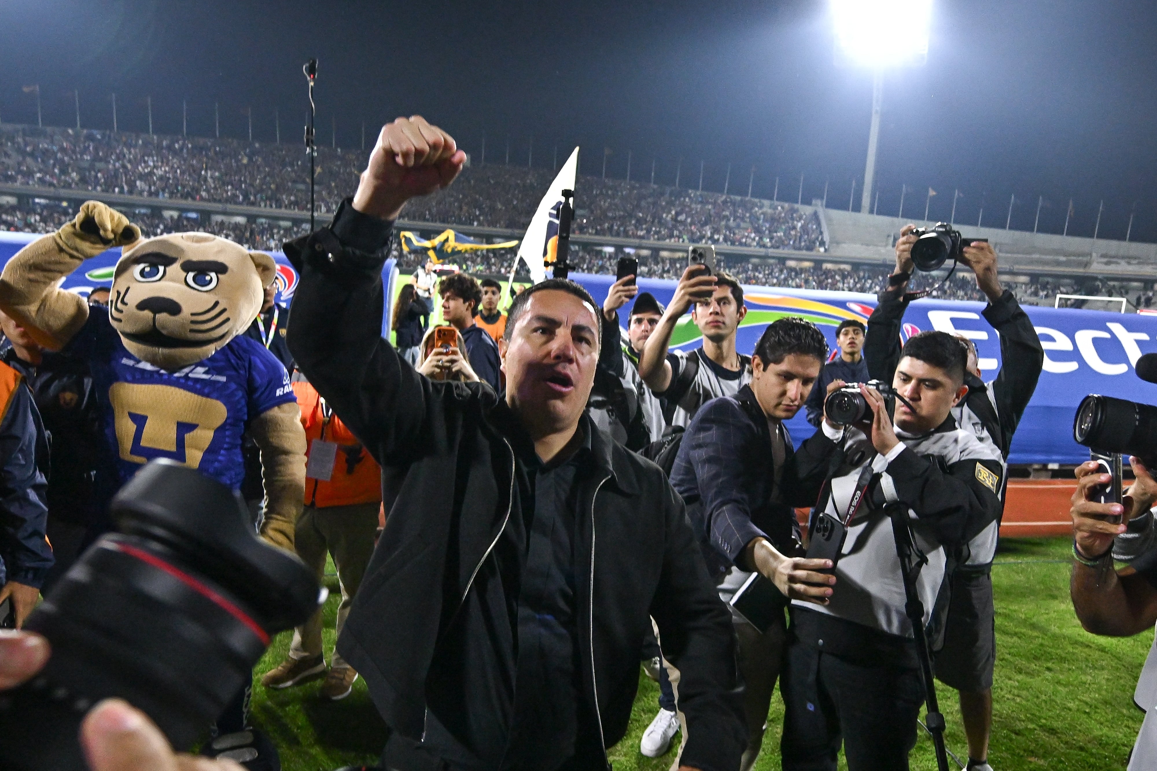 Final Liga MX 2026: Efraín Juárez se une a los entrenadores que ganaron el título con Pumas.