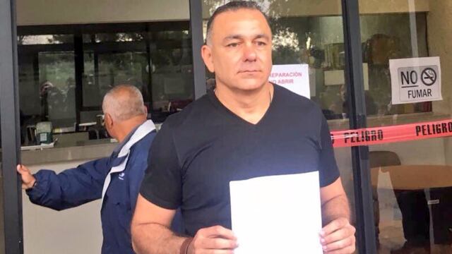 Empresario Carlos Mimenza se registra como candidato independiente